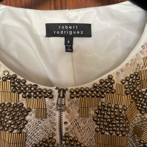 Crop beaded blazer. Size 6, made in India. In a very good condition. - Picture 2 of 6